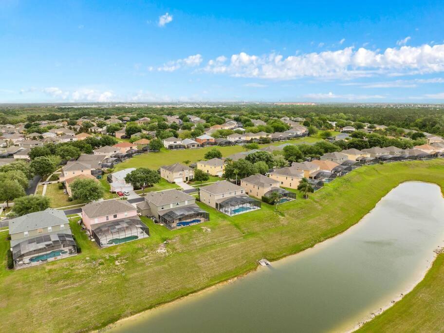קיסימי Lakeview W/8 Bedroom 5 Kingsuite 3 Miles To Disney מראה חיצוני תמונה