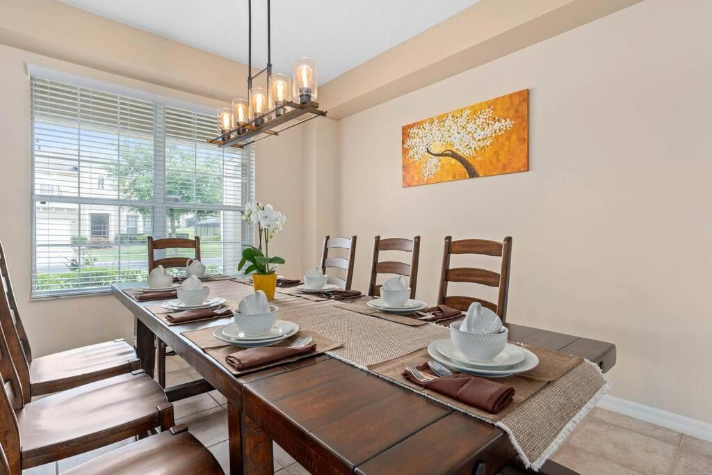 קיסימי Lakeview W/8 Bedroom 5 Kingsuite 3 Miles To Disney מראה חיצוני תמונה